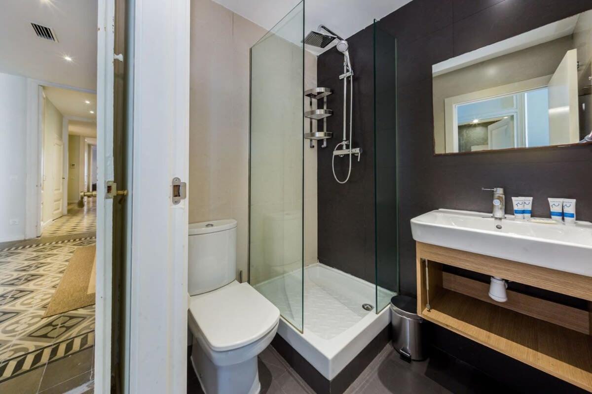 Apartament 4bedroom With Balcony In Ramblas 1 1 *
