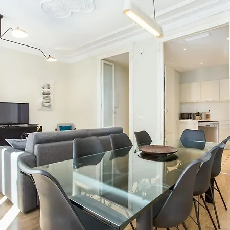 4Bedroom Apart With Balcony In Las Ramblas 1 1 Barcelona Zewnętrze zdjęcie